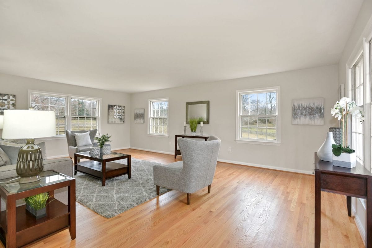 2730 Calkins Road, Oak Hill, Virginia 20171 The Musser Team